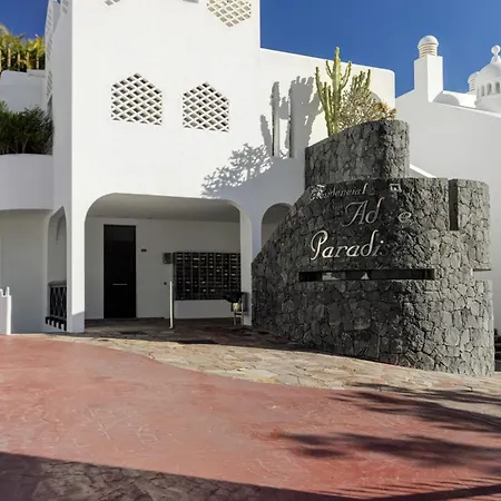 Apartamento White Paradise